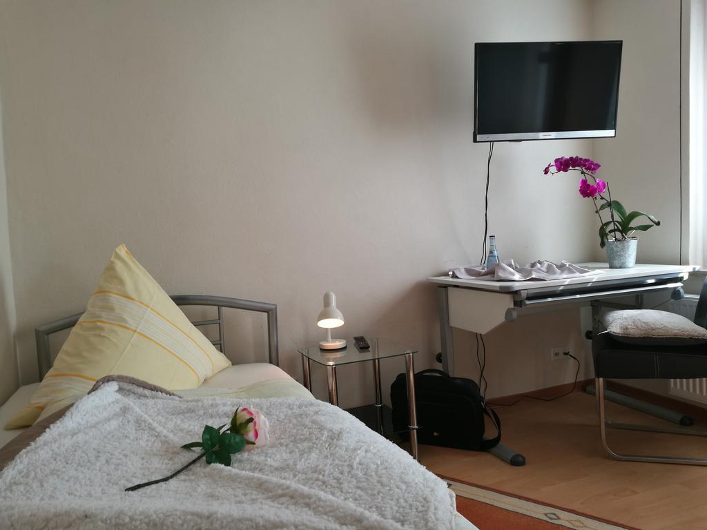 Pension Und Restaurant Reck Aulendorf Ngoại thất bức ảnh