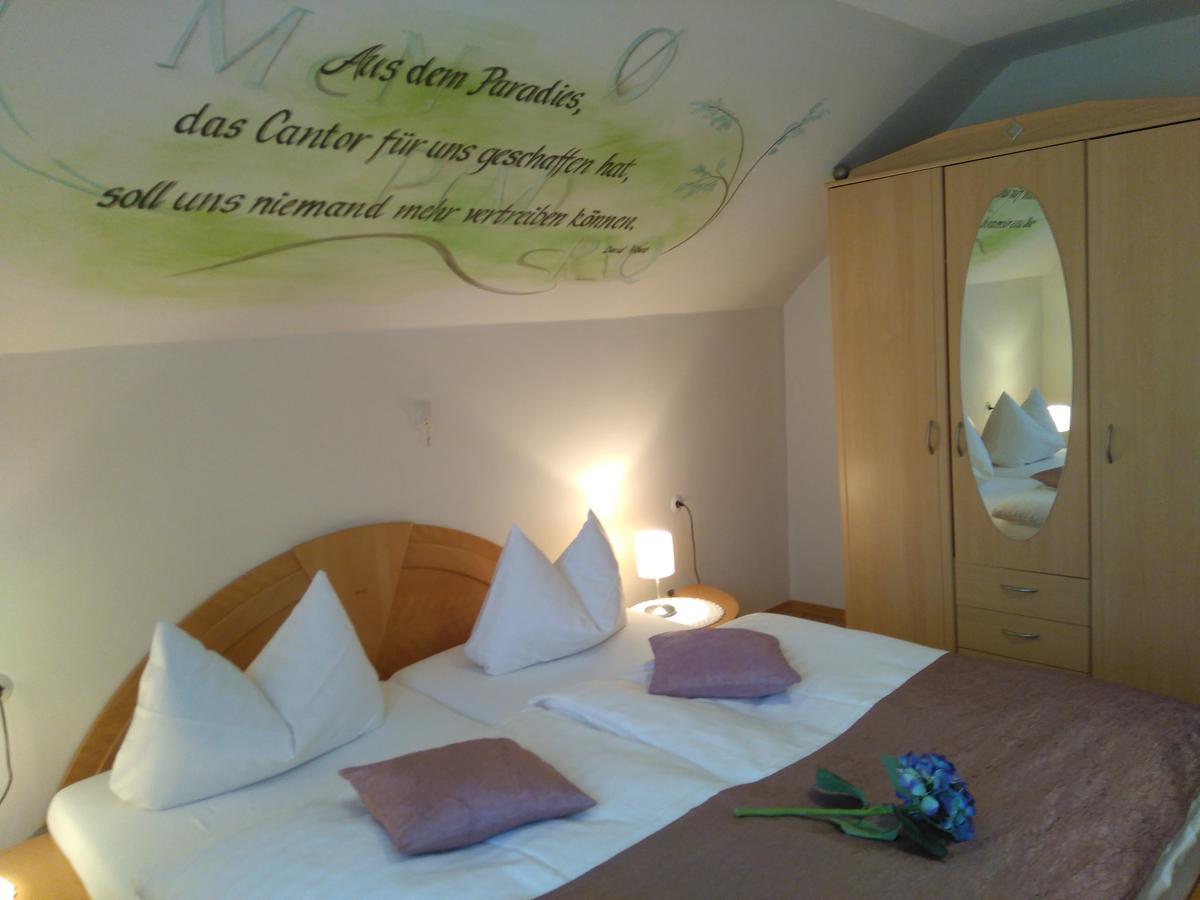 Pension Und Restaurant Reck Aulendorf Ngoại thất bức ảnh